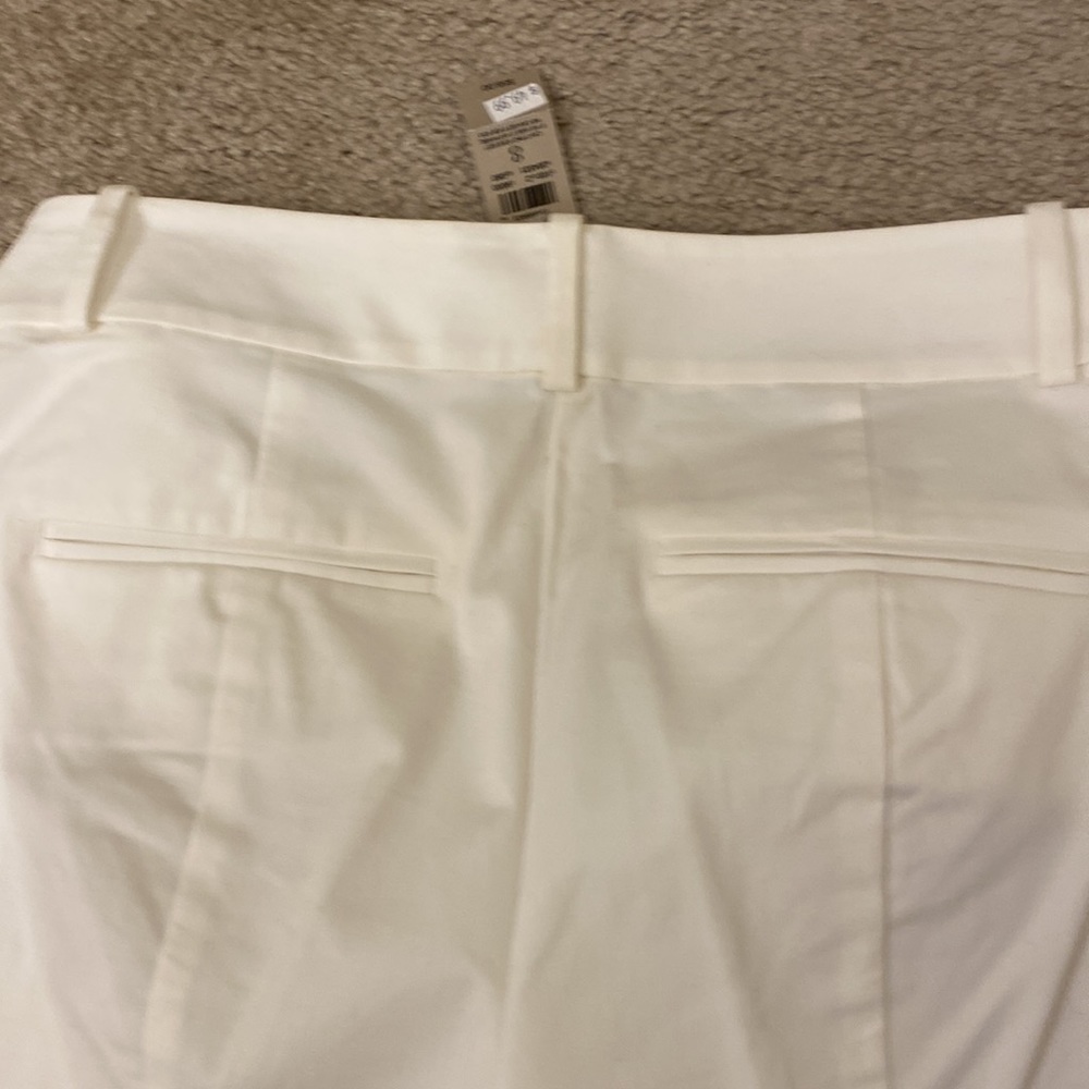 Ann Taylor Long white shorts - size 8 NWT - Picture 3 of 9